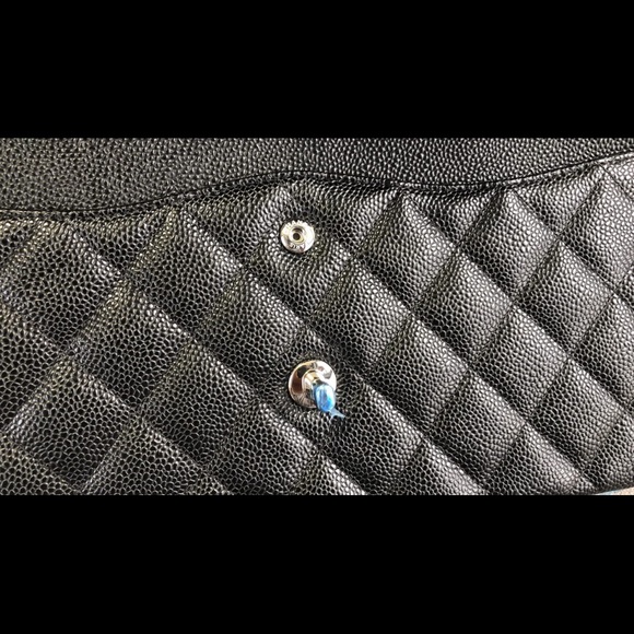 Handbag - Picture 13 of 14